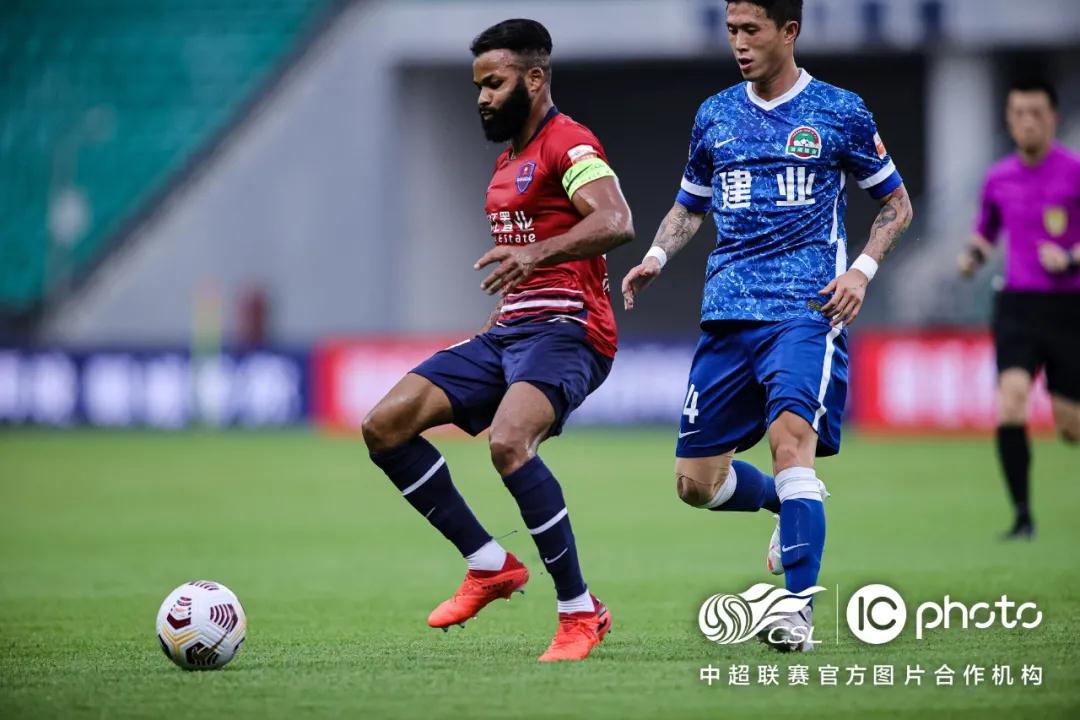 الزمالكوالمصرياليومصراعالكبارفيالدوريالمصري