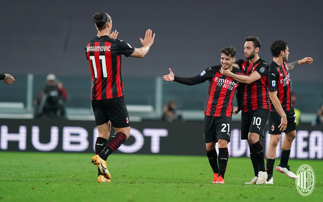 نتائج الدوري الإنجليزي اليوم السبتتفاصيل المباريات والأهداف